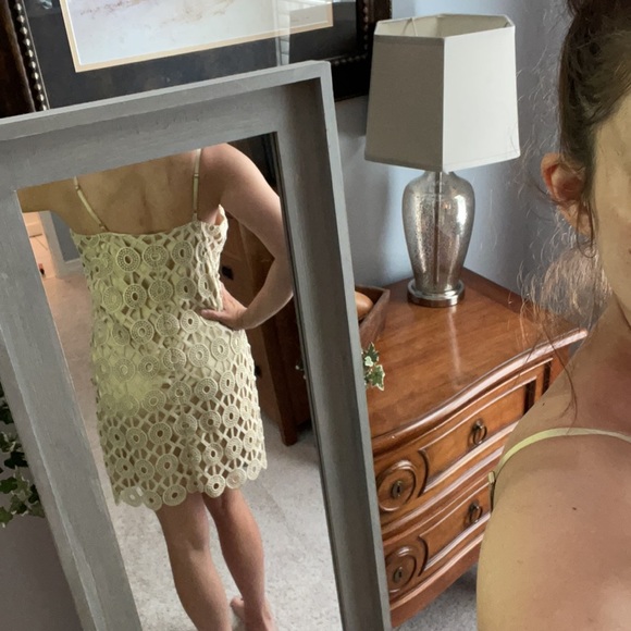 Lilly Pulitzer Beth Lace Slip Dress Size 2 - Picture 10 of 15